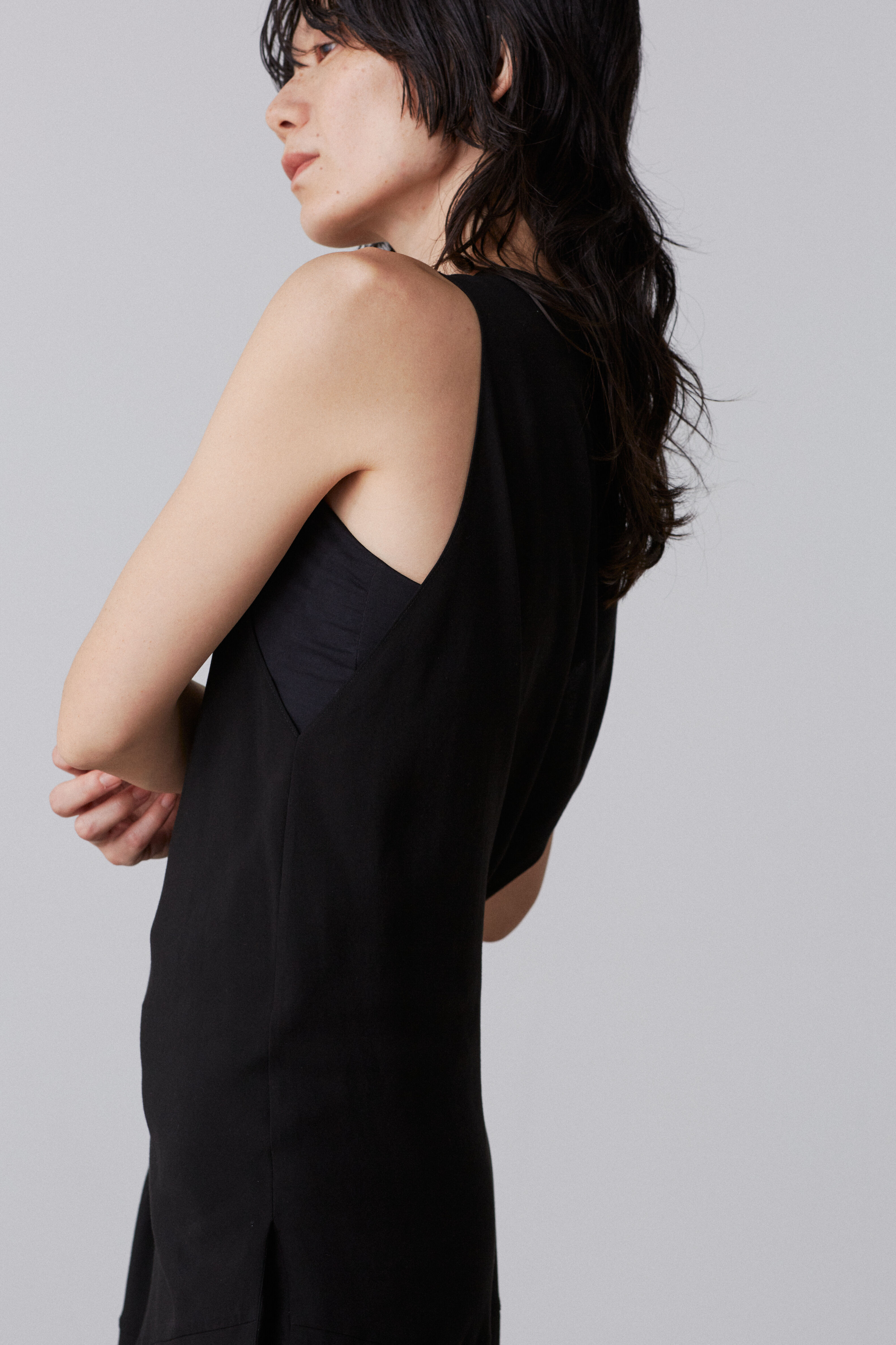 YLEVE 「YLEVE / TENCEL GATHER ONE PIECE」|ワンピース|