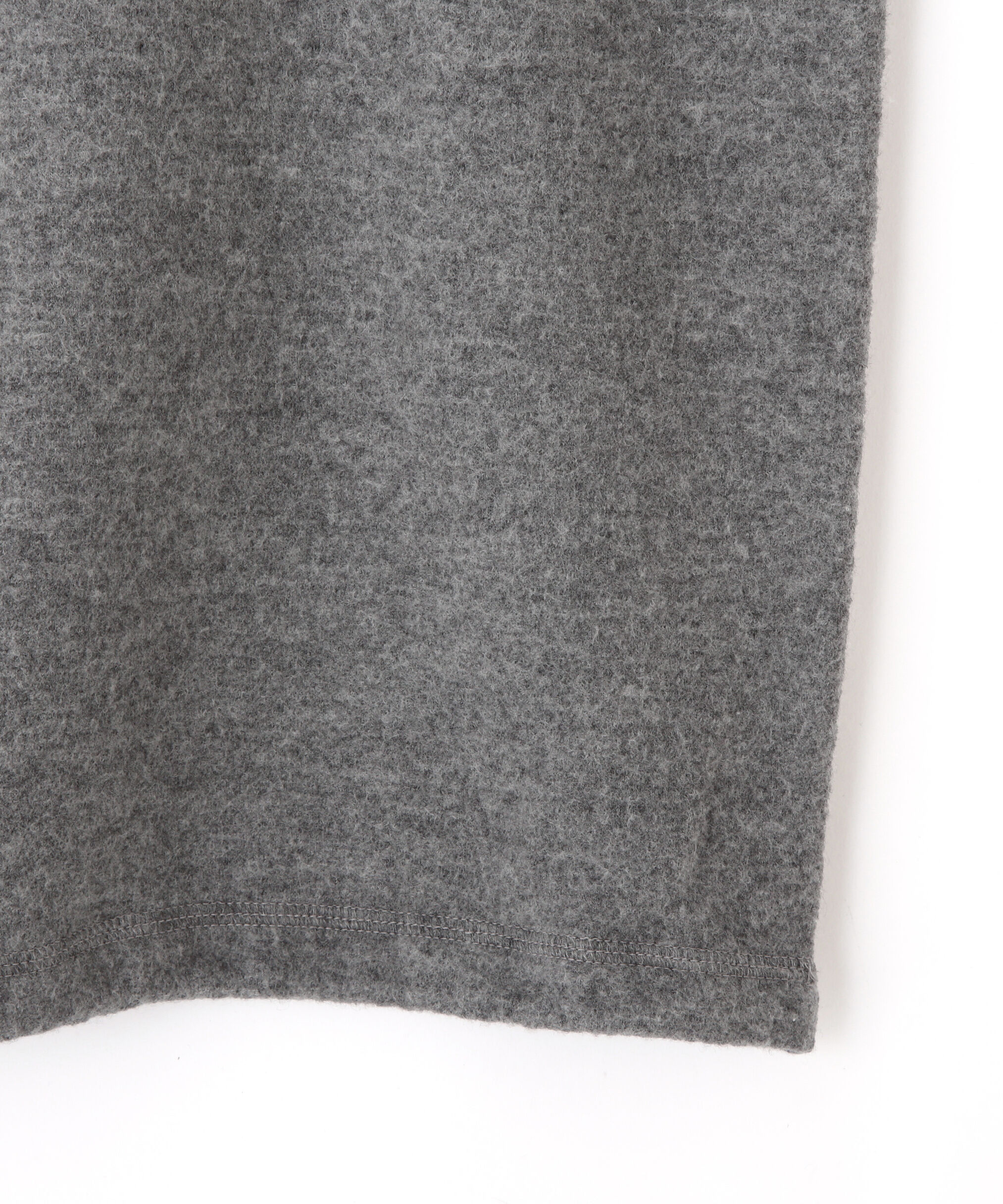 YLEVE 「YLEVE / ULTRAFINE MERINO MILLED WOOL KNIT HALF ZIP PULL OVER」|ニット・セーター|