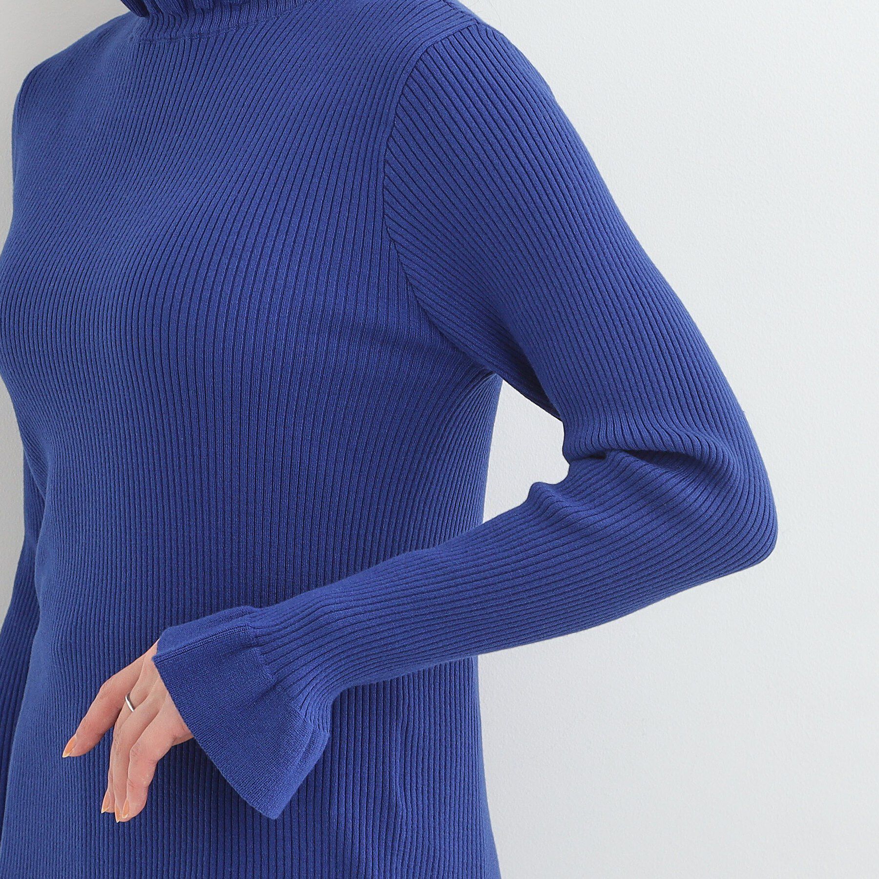 SHOO･LA･RUE「【洗濯機可/S-LL】ぴったりすぎない　すっきり見え やわらかリブニット」|ニット・セーター|