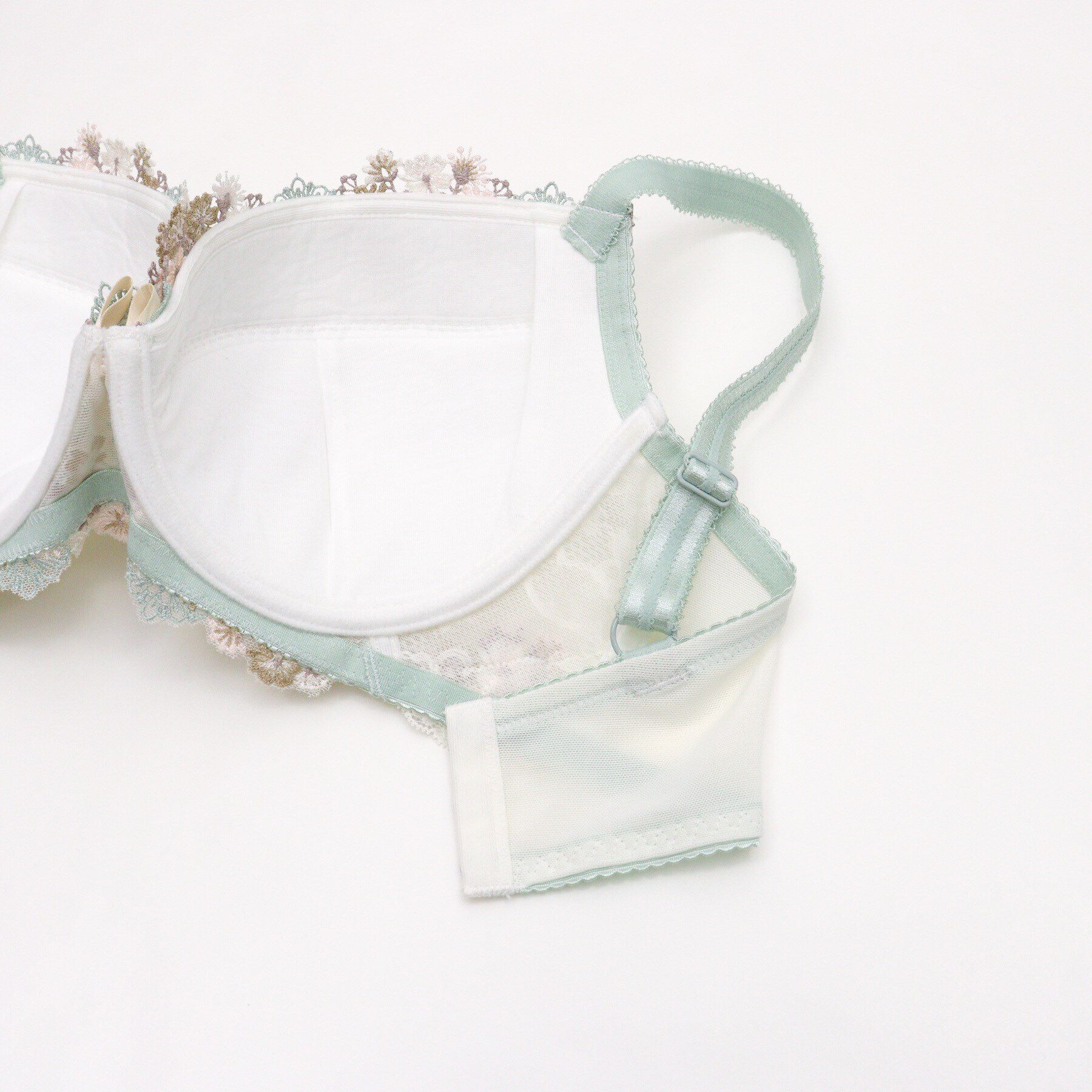 Risa Magli「アレッタ ブラジャー（G-H）＜バストアップタイプ＞」|インナー|