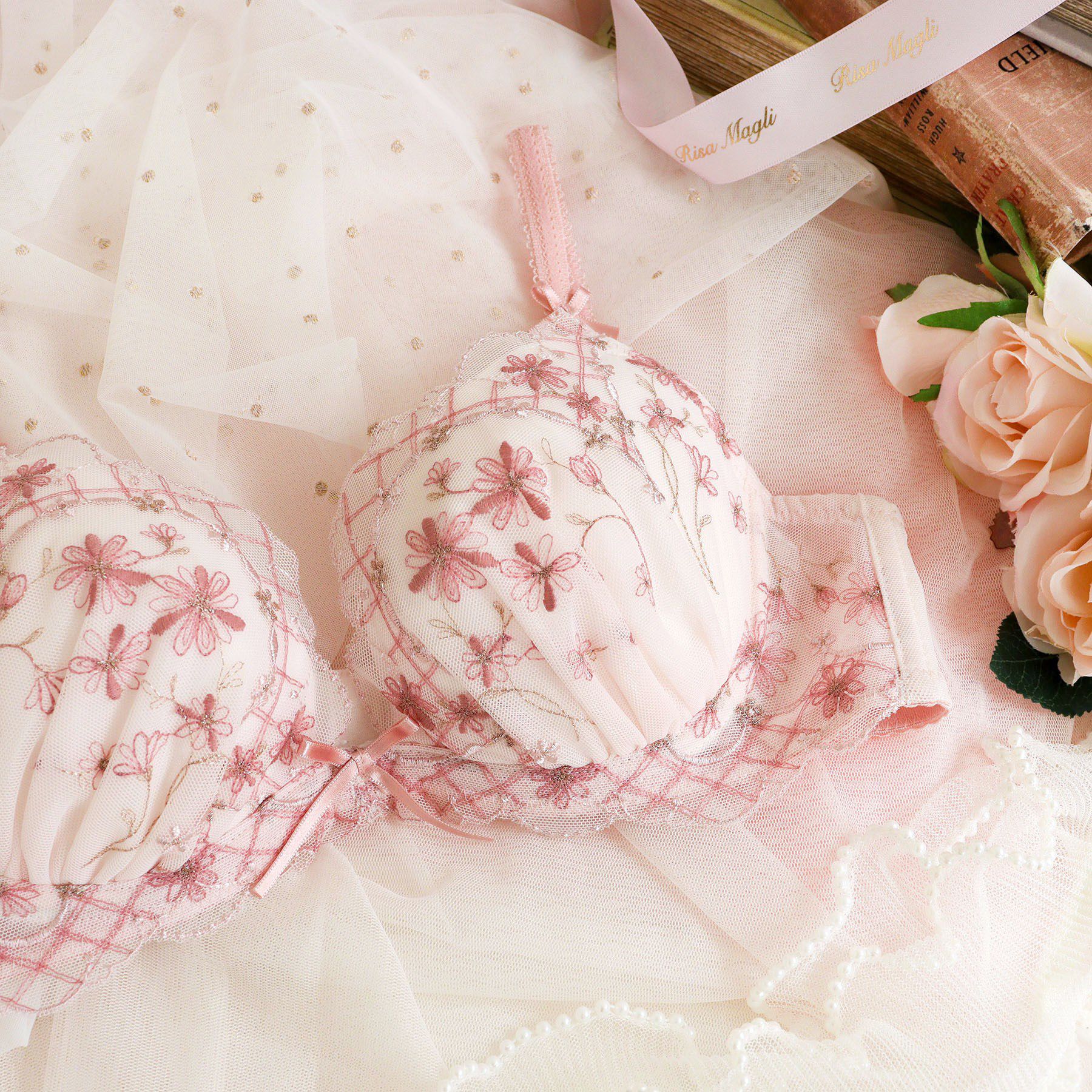 Risa Magli「コニー ブラジャー　（B-D）　＜リサマリ ミラクル谷間ブラ＞」|インナー|