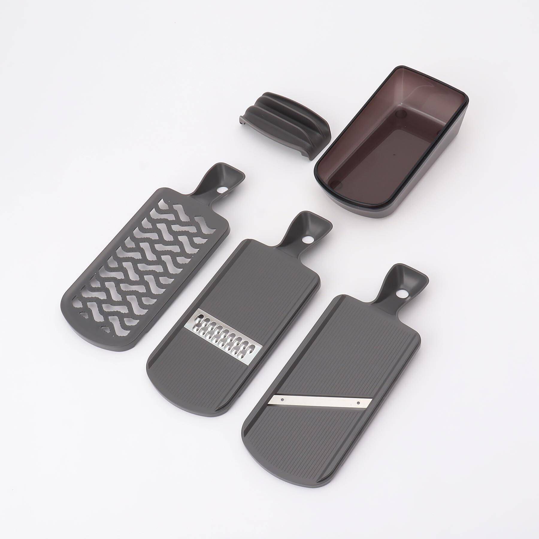 212 KITCHEN STORE「コンパクト調理器セット (両刃スライサー、千切、おろし、指ガード) ＜KK カイキッチン＞」|食器・キッチングッズ|その他