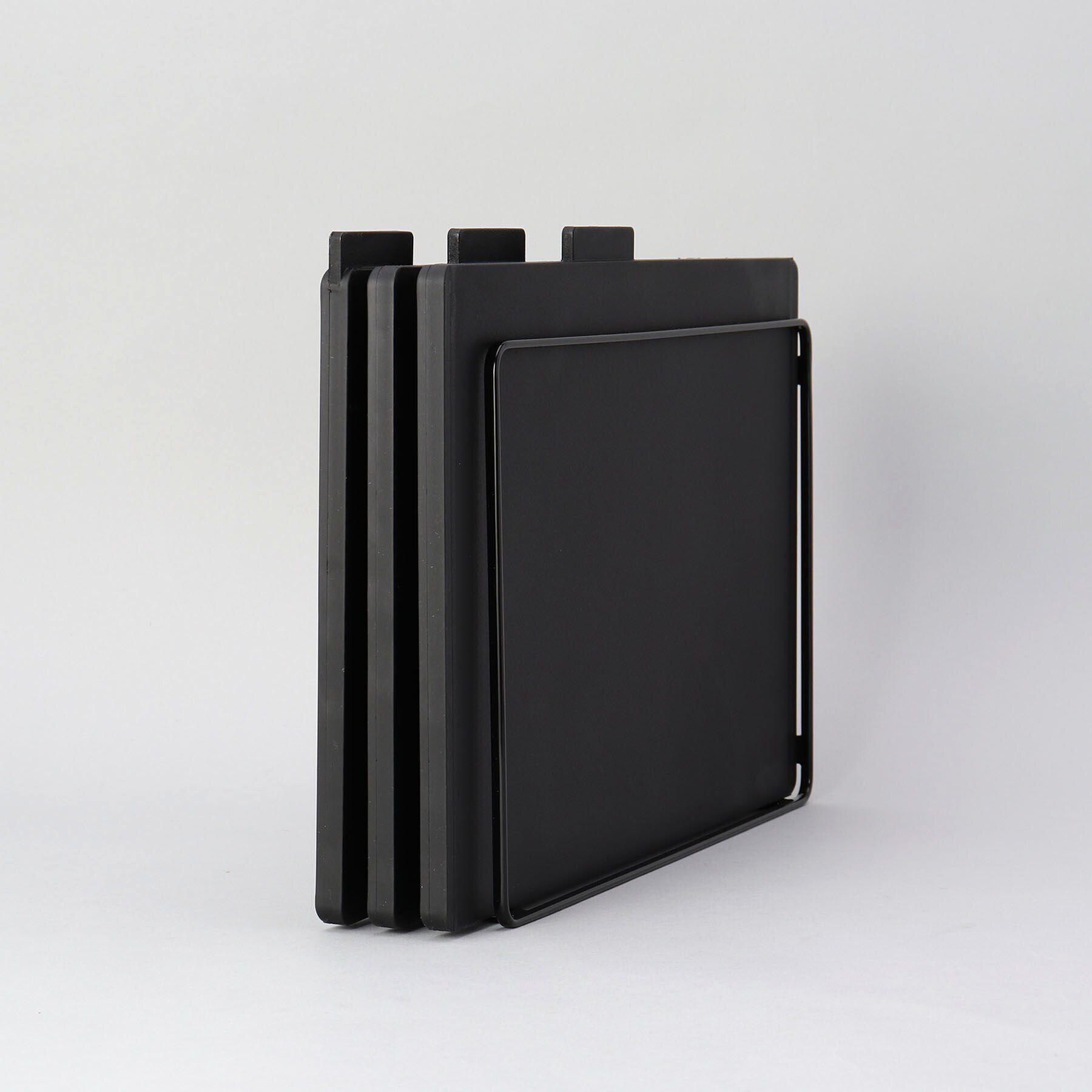 212 KITCHEN STORE「食洗機対応　抗菌まな板3枚セット BK 山崎実業 ＜tower タワー＞」|食器・キッチングッズ|