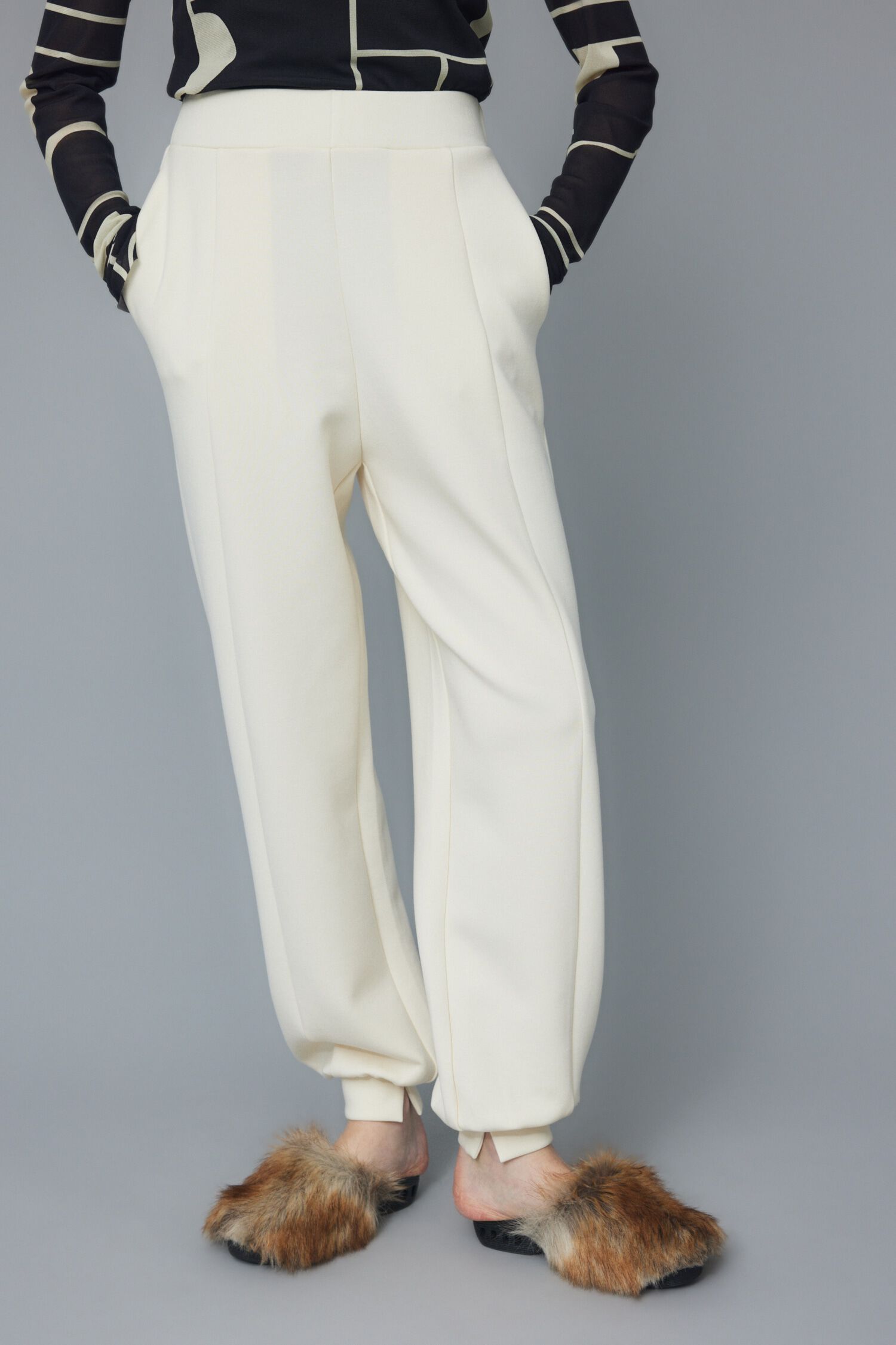 HeRIN.CYE「Feels center switching pants」|その他|WHT