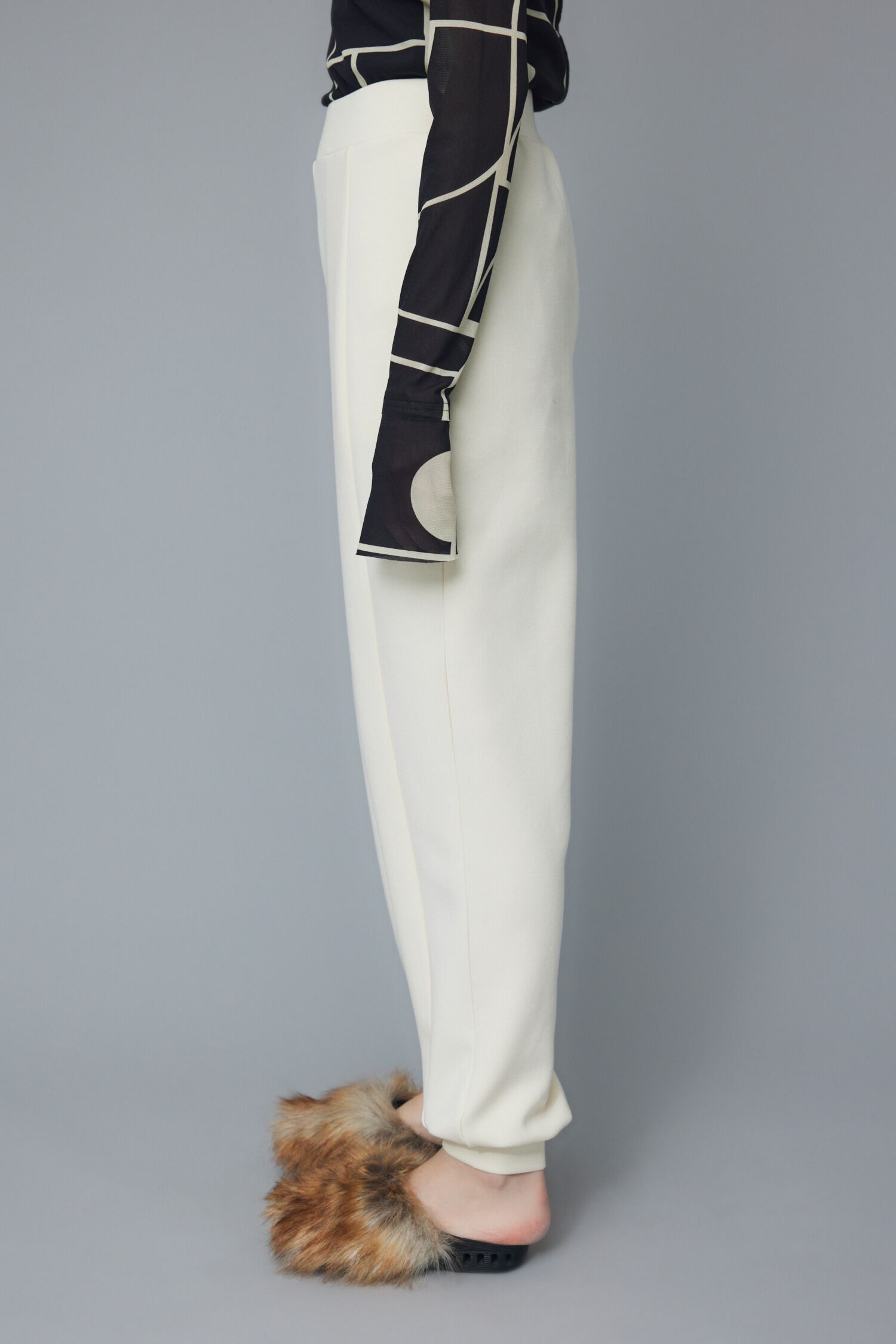 HeRIN.CYE「Feels center switching pants」|その他|