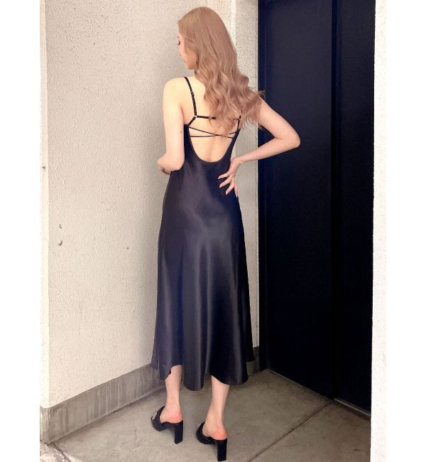 GYDA「バックオープンサテンキャミロングワンピース」|ワンピース|