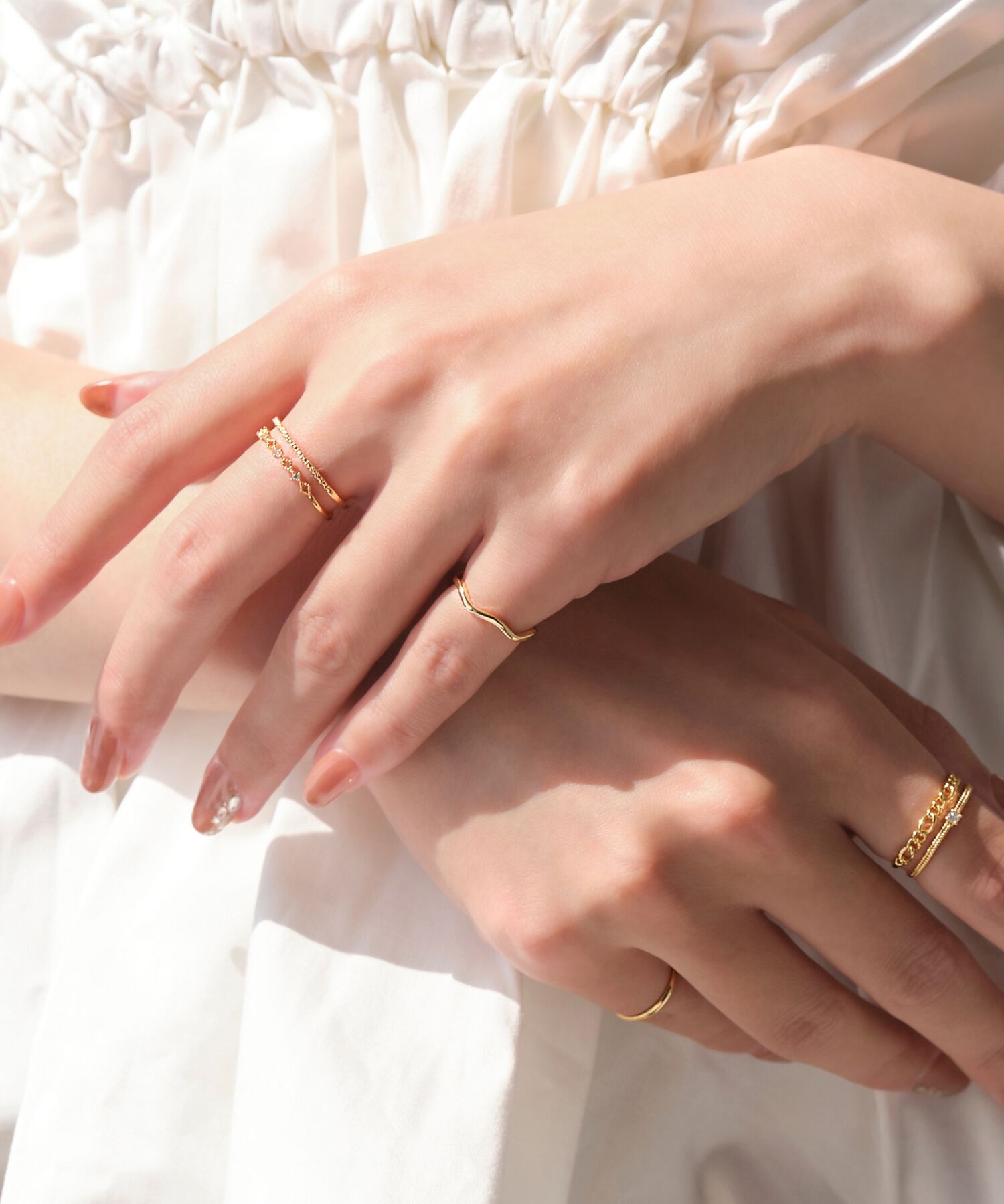 Phoebe「フェミニンプレイスドビジューセットリング ゴールド」|リング|