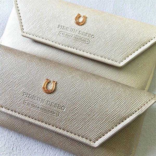 PEDIR「PEDIR(ペディール) シルエット スナップメガネケース」|メガネ|