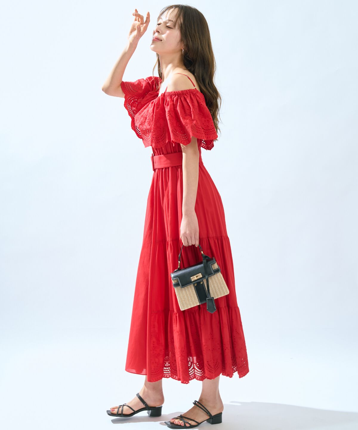 アンドクチュール「レースオフショルティアードワンピース」|ワンピース|