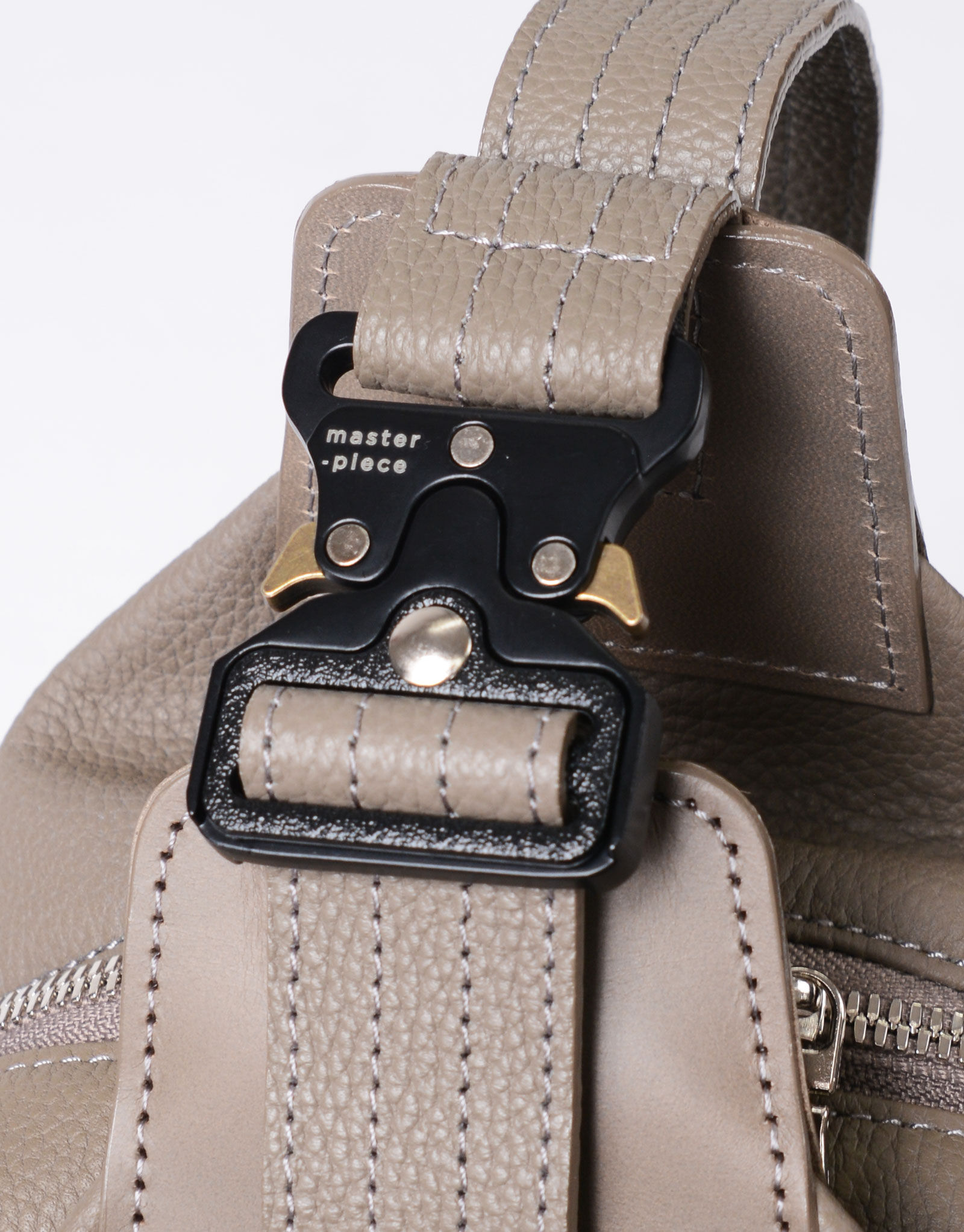 master-piece「drum スリングバッグ」|ショルダー・メッセンジャー|