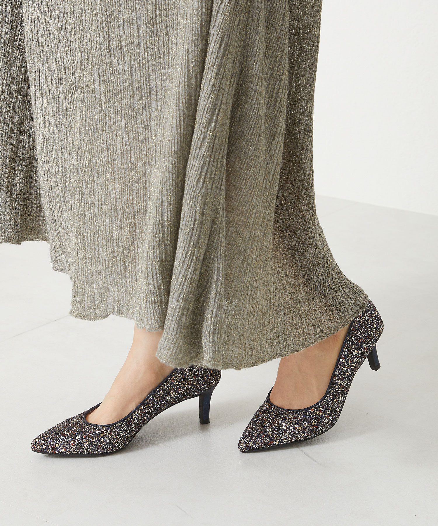 ORiental TRaffic「【オケージョン】ポインテッドトゥグリッターパンプス/R-2018 結婚式 パーティー 二次会」|パンプス|