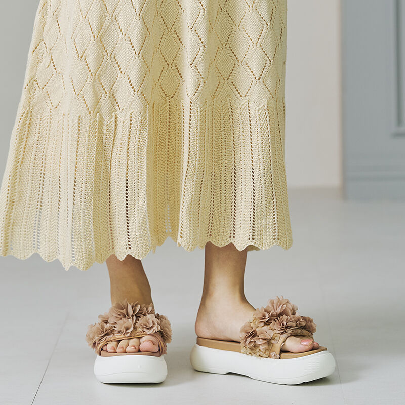 ORiental TRaffic「【アウトレット価格】厚底ホワイトソールフラワーサンダル/31258」|サンダル|