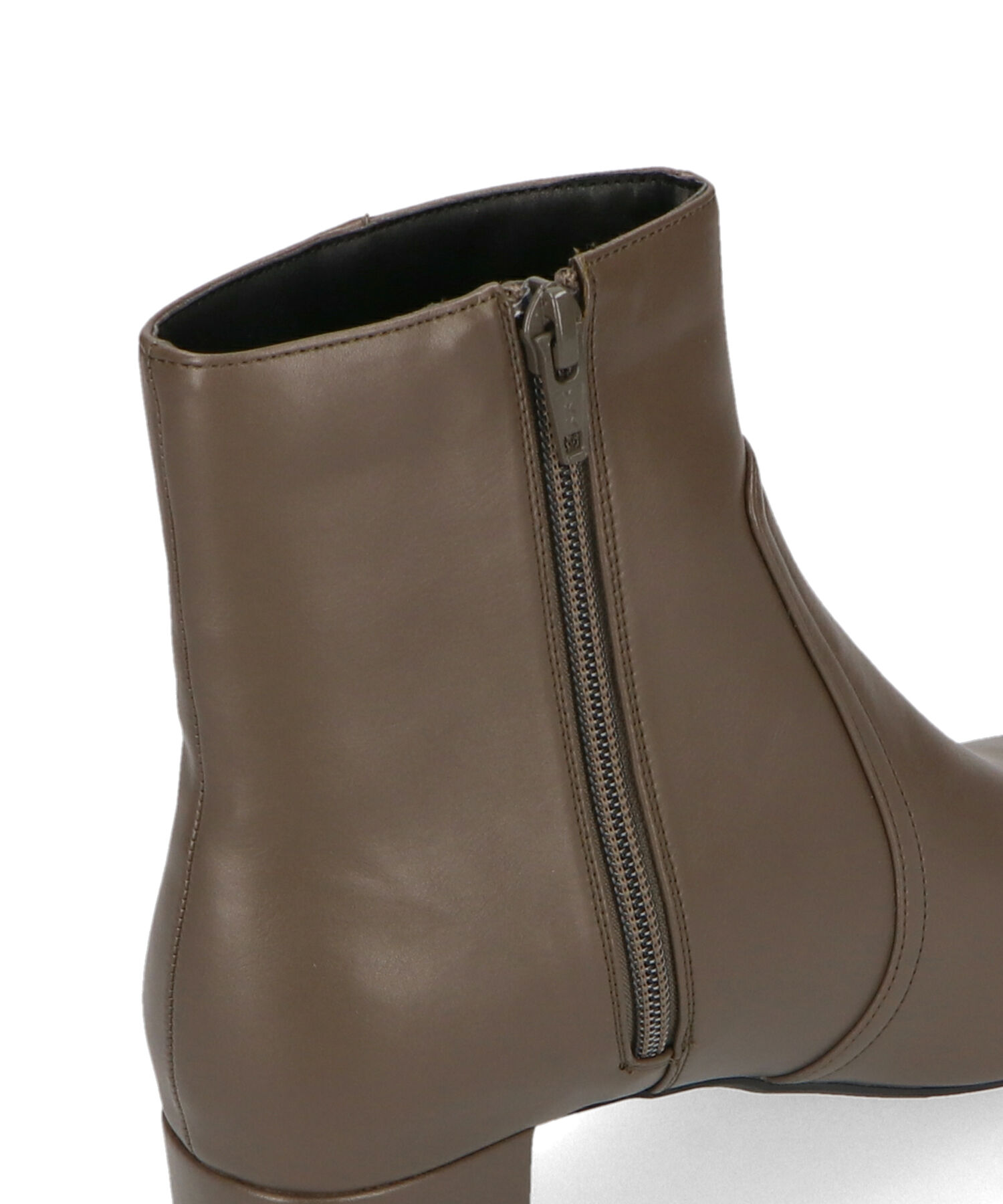 WA Oriental TRaffic「【 防寒 】スクエアトゥ プレーン ショートブーツ /32401 中敷き起毛 ＆ クッション」|ショートブーツ|