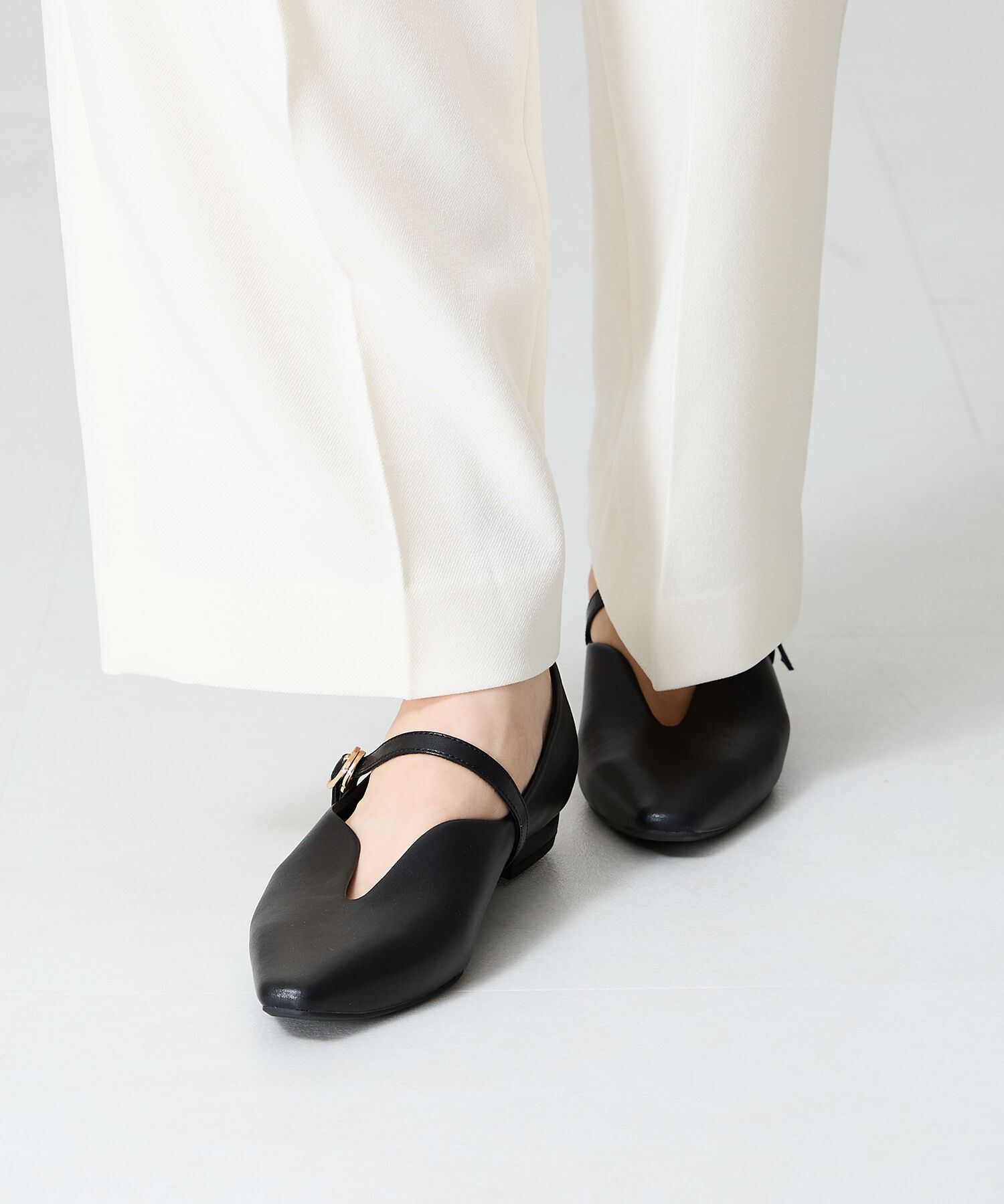 ORiental TRaffic「ベルト デザイン フラットパンプス /45302  ベーシック  シンプル ストラップパンプス」|パンプス|