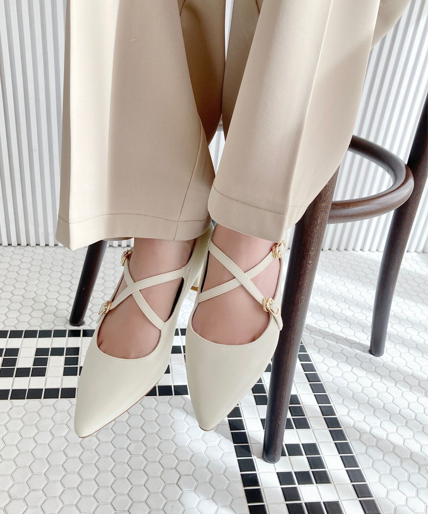 ORiental TRaffic「クロスストラップポインテッドトゥパンプス/51116　フラット トレンド 人気」|パンプス|