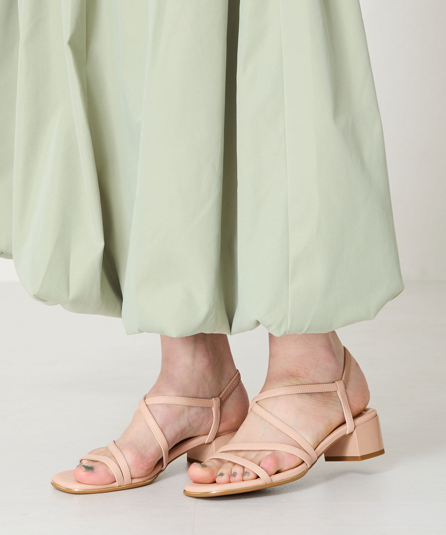 ORiental TRaffic「【WEB限定】ナローストラップメタリックラインサンダル/55202 サンダル トレンド 人気」|サンダル|