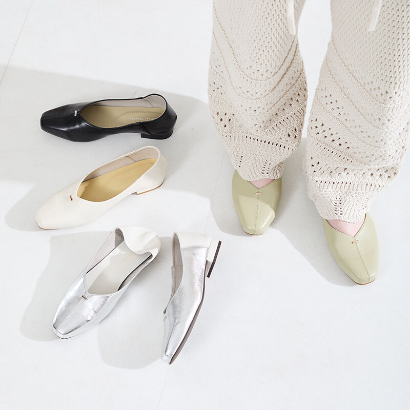 ORiental TRaffic「●2026春夏新作●ゴールドパーツVカットバブーシュ/61112」|パンプス|GREEN