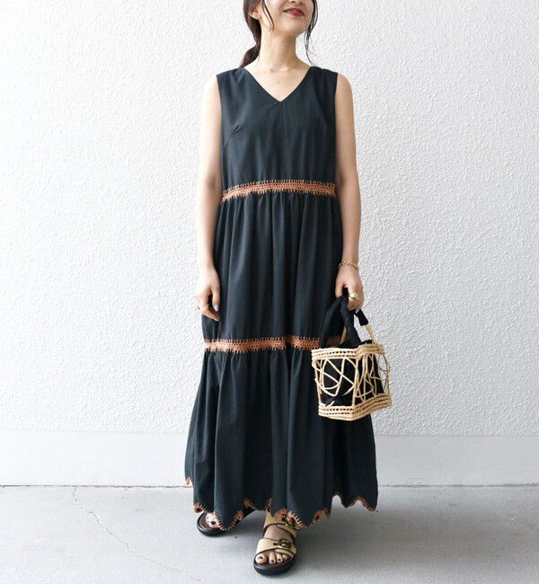 SHIPS any「bon_meur:〈洗濯機可能〉ブランケット エンブロイダリー ティアード ワンピース」|ワンピース|