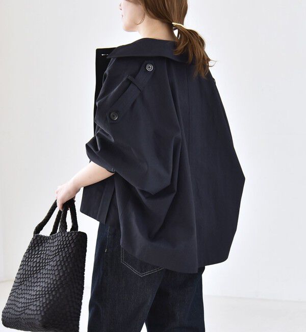 quaranciel「《一部追加予約》quaranciel: ドルマンスリーブ ショート トレンチ コート」|トレンチコート|ネイビー