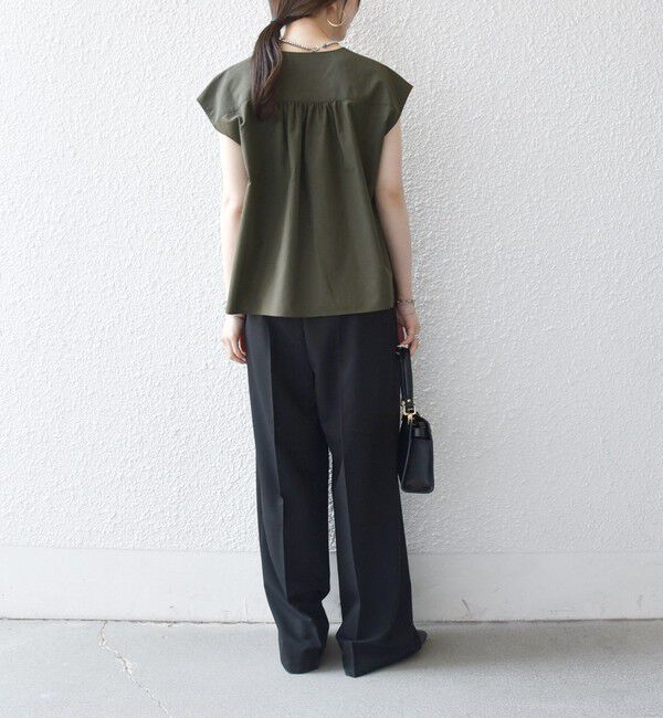 SHIPS any「《予約》SHIPS any:〈洗濯機可能〉Vネック フレンチ ギャザー ブラウス」|シャツ・ブラウス|