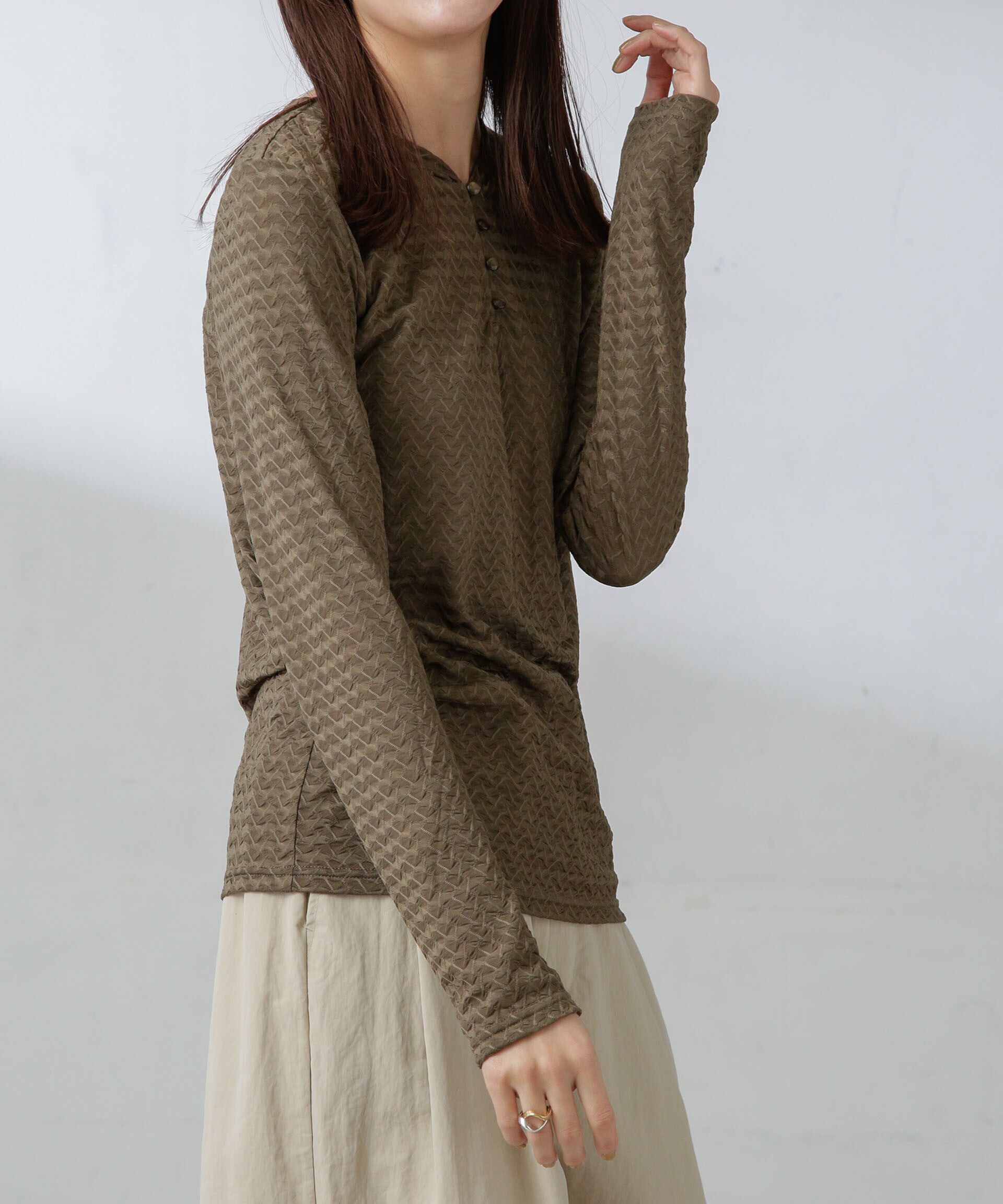 nano･universe「前後2wayシャーリングカットトップス」|Tシャツ・カットソー|