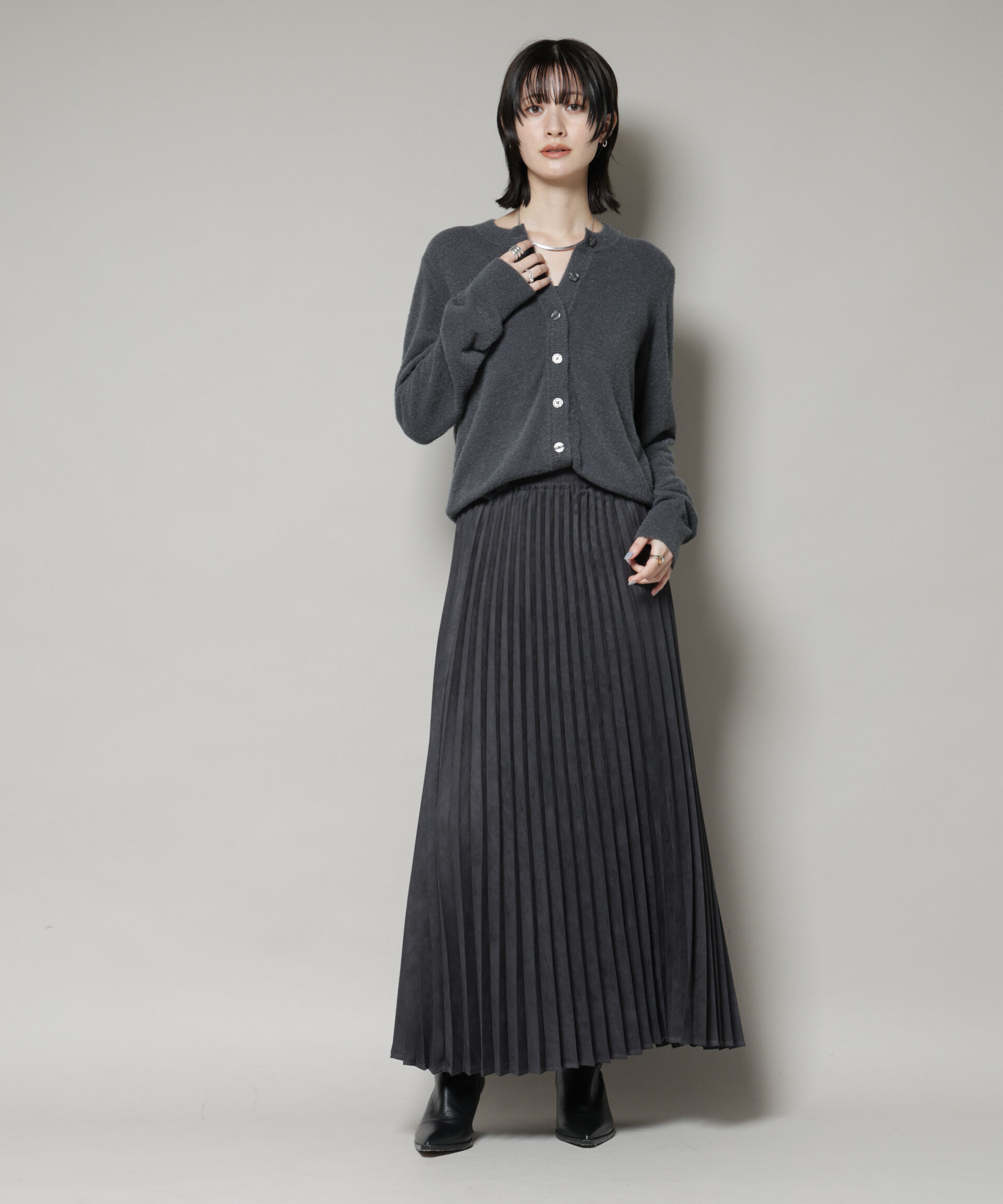 nano･universe「ミニラメシャギークルーネックカーディガン」|ニット・セーター|