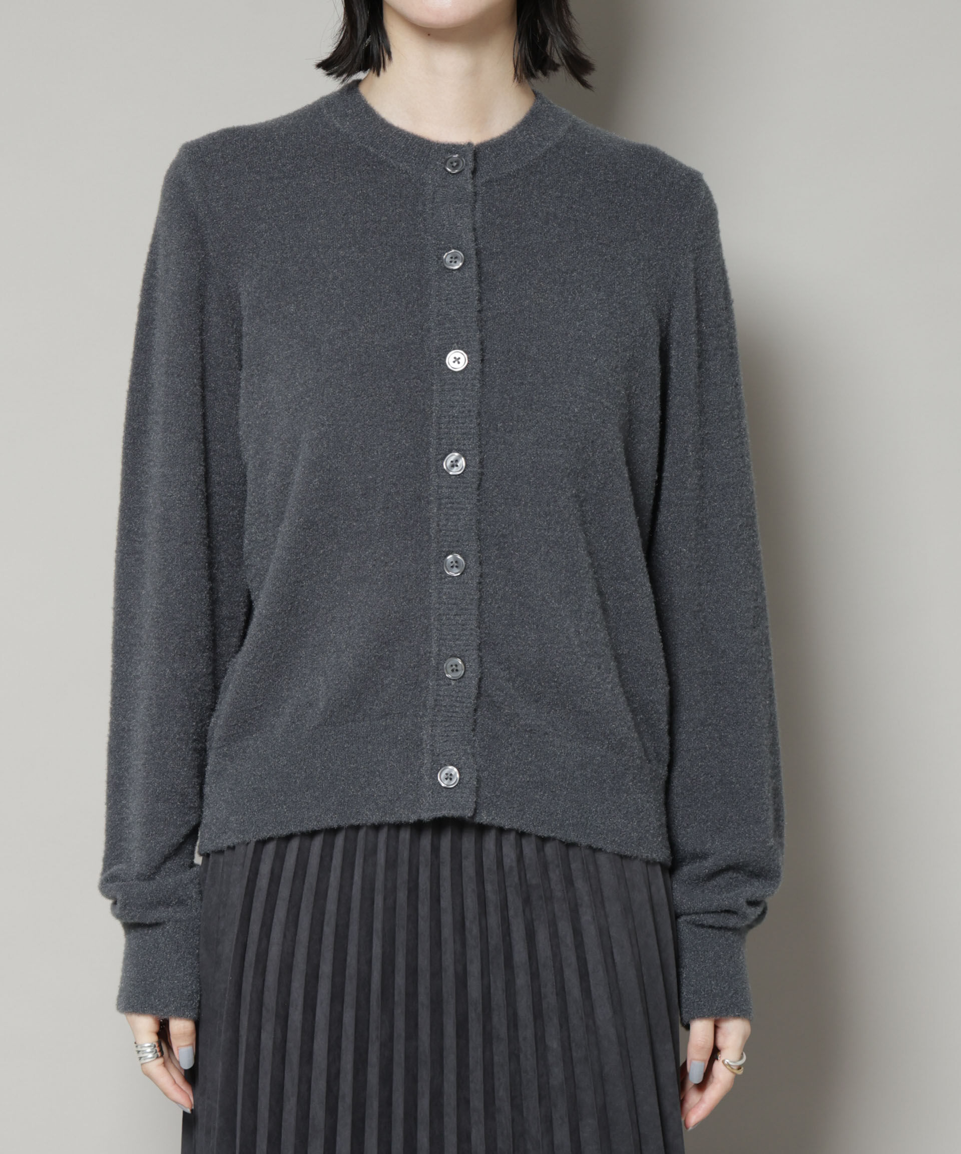 nano･universe「ミニラメシャギークルーネックカーディガン」|ニット・セーター|