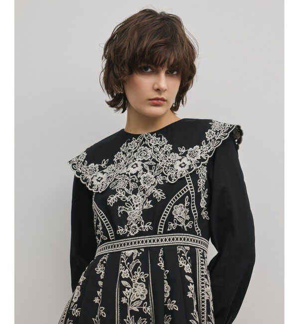 GRACE CONTINENTAL「パターン刺繍ワンピース」|ワンピース|