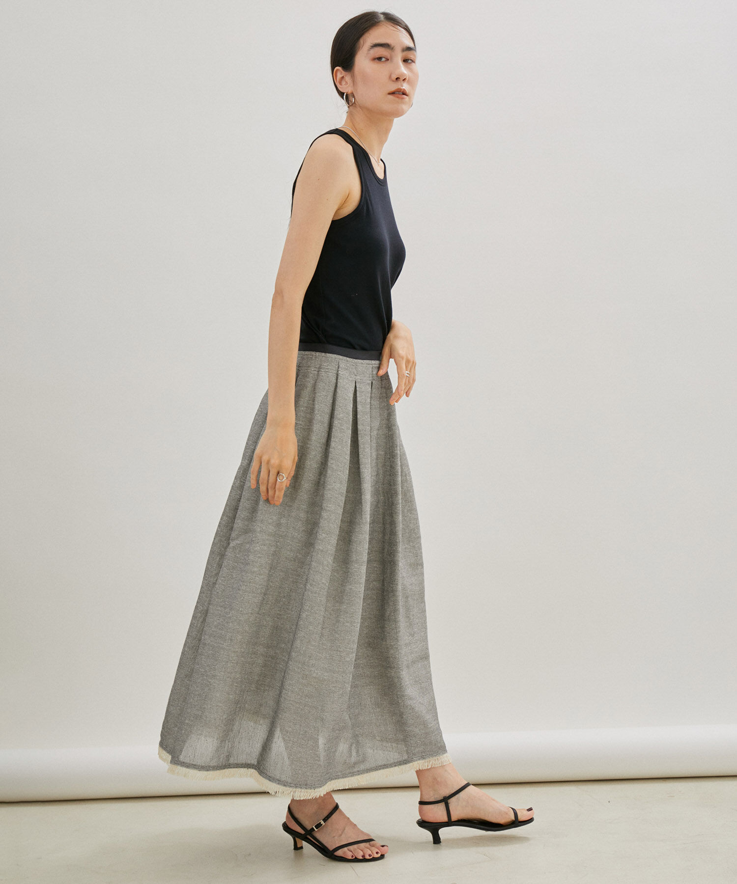 SALON adam et rope'「【NIPPON CULTURE】[抗菌・消臭]葦和紙タックロングスカート」|スカート|