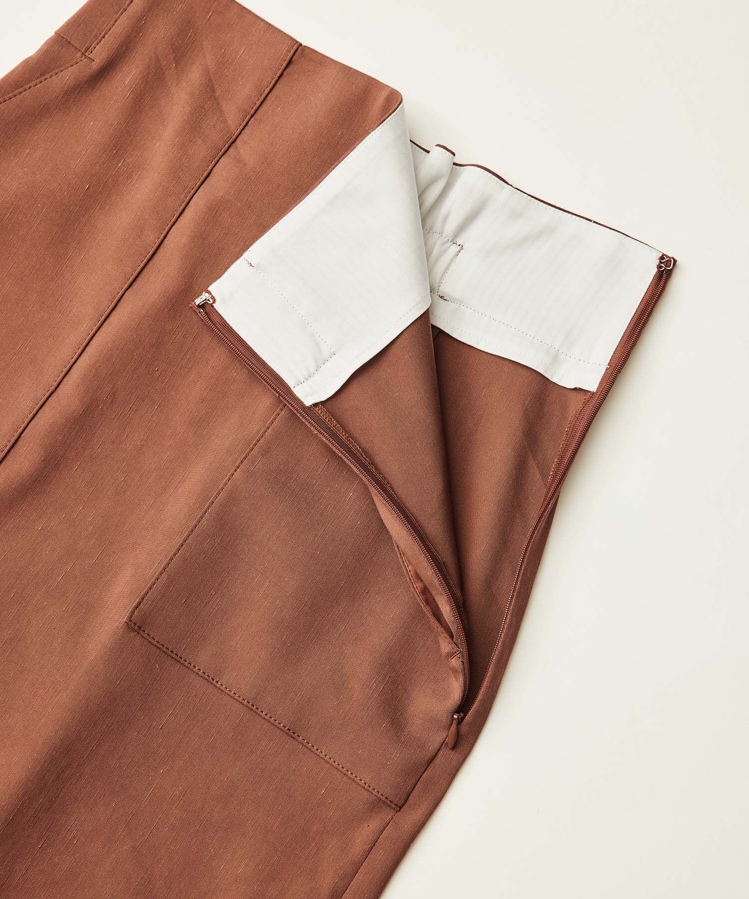 ROPE「リネンストレッチポケット付きタイトスカート/24SS【一部WEB限定】【雑誌掲載】【メディア掲載】」|スカート|