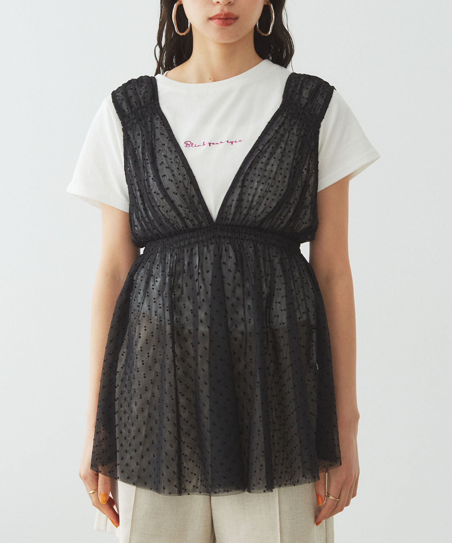 VIS「フロッキードットチュールチュニック」|シャツ・ブラウス|