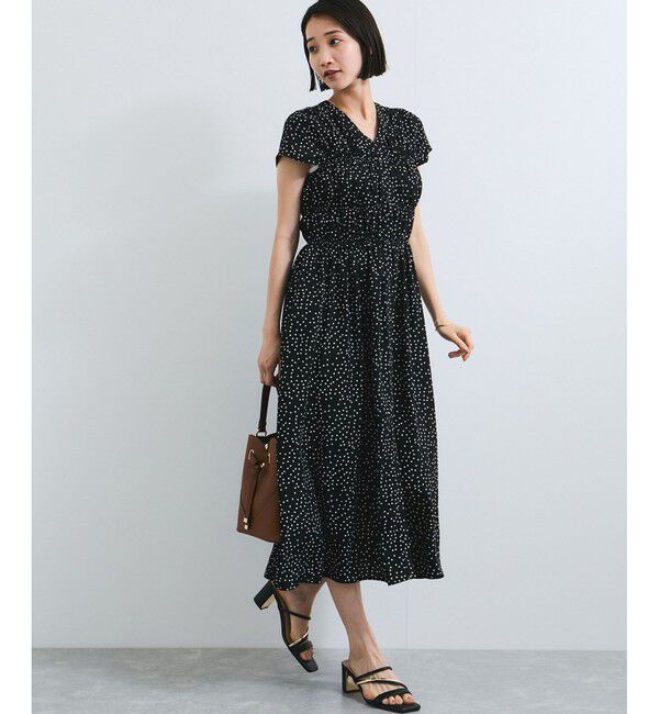 VIS「シャーリングデザインワンピース【WEB限定サイズ】」|ワンピース|ブラック系(02)