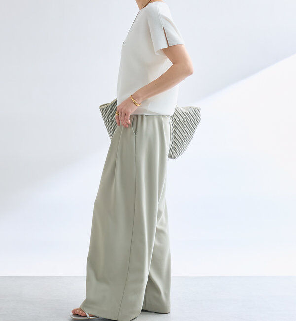  「【ウォッシャブル】【シーズンレスで使える】タックワイドスラックス」|チノ|