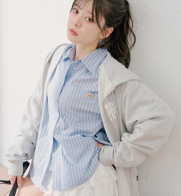  「ブローチ付きストライプルーズシャツ」|シャツ・ブラウス|
