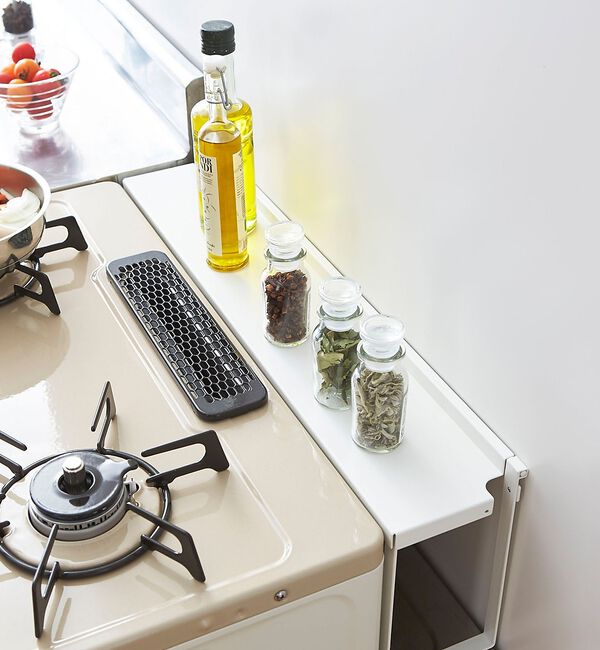 collex「【tower】コンロ奥隙間ラック キッチンラック 汚れ防止 スリム収納」|食器・キッチングッズ|