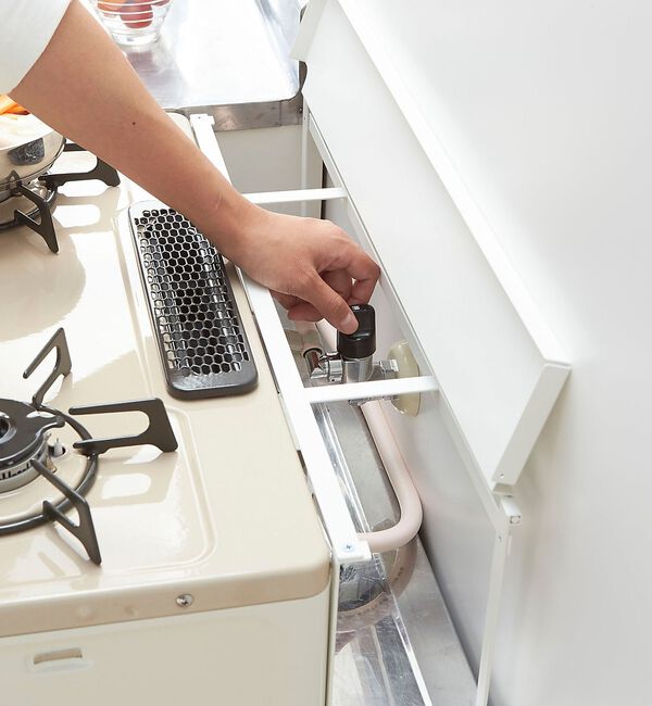 collex「【tower】コンロ奥隙間ラック キッチンラック 汚れ防止 スリム収納」|食器・キッチングッズ|