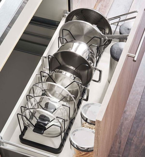 collex「【tower】シンク下 伸縮鍋蓋＆フライパンスタンド キッチン収納」|食器・キッチングッズ|