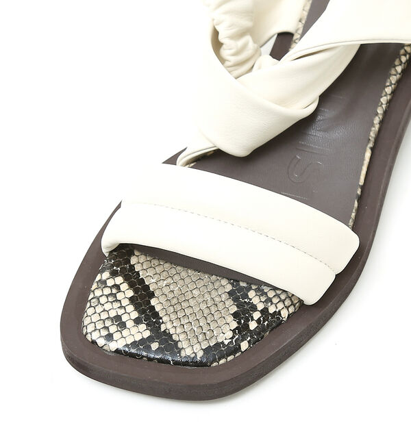 AU BANNISTER「チューブツイストフラットサンダル」|サンダル|