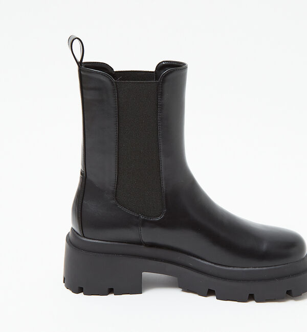 AU BANNISTER「【LAROUTE】厚底 サイドゴアブーツトラックソールサイドゴアブーツ」|ショートブーツ|