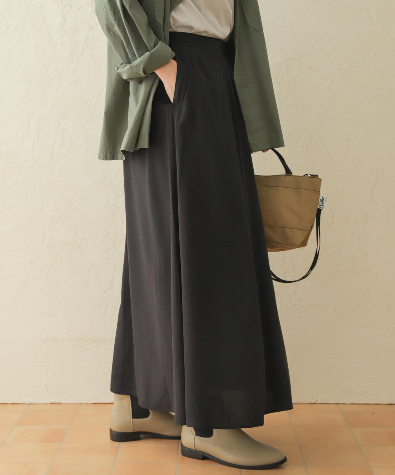 URBAN RESEARCH DOORS「フレアロングスカート」|スカート|