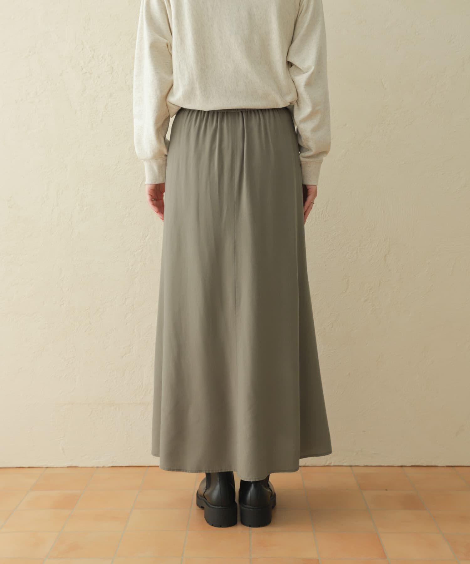 URBAN RESEARCH DOORS「フレアロングスカート」|スカート|