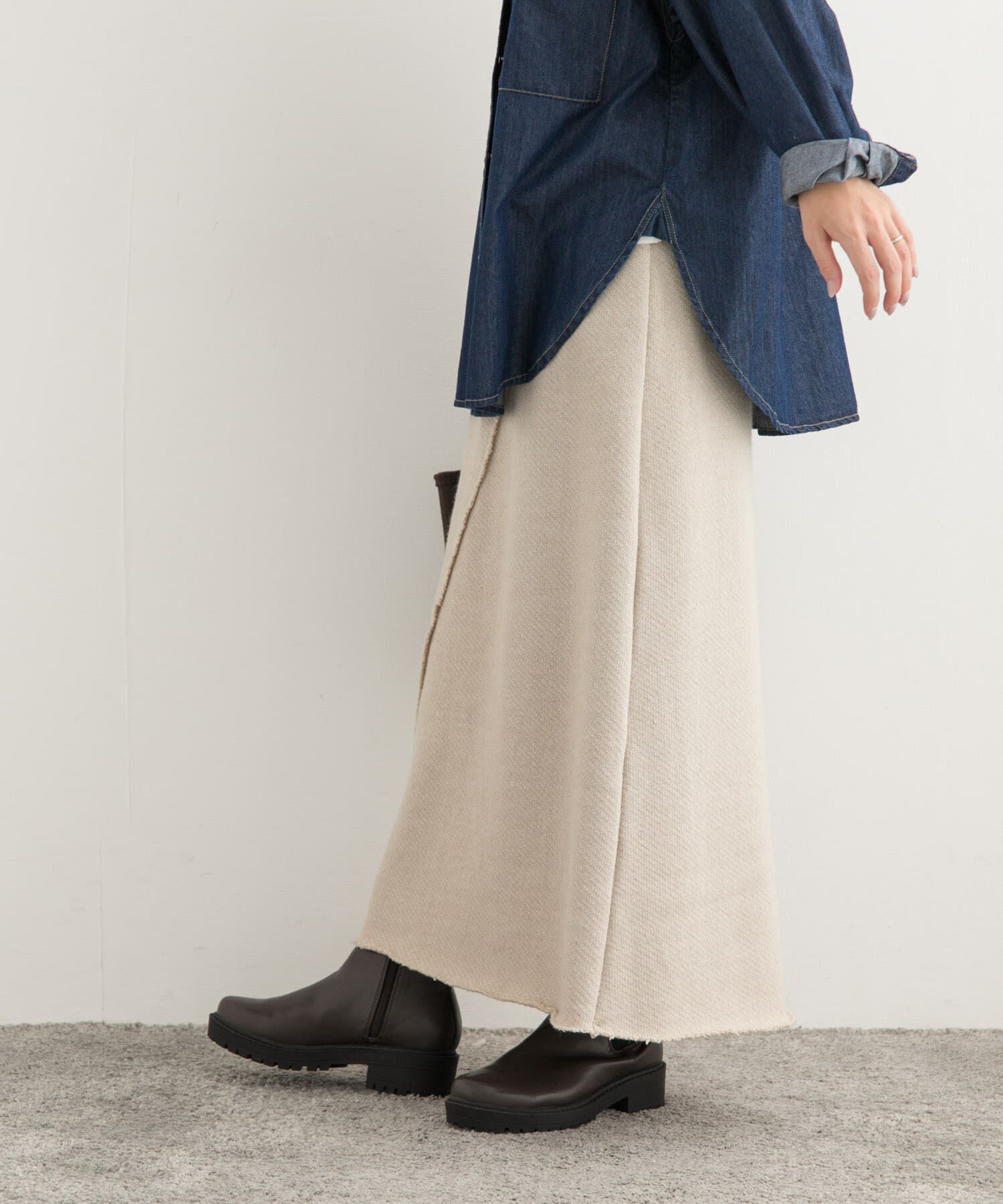 URBAN RESEARCH DOORS「ローゲージインレイイージースカート」|スカート|