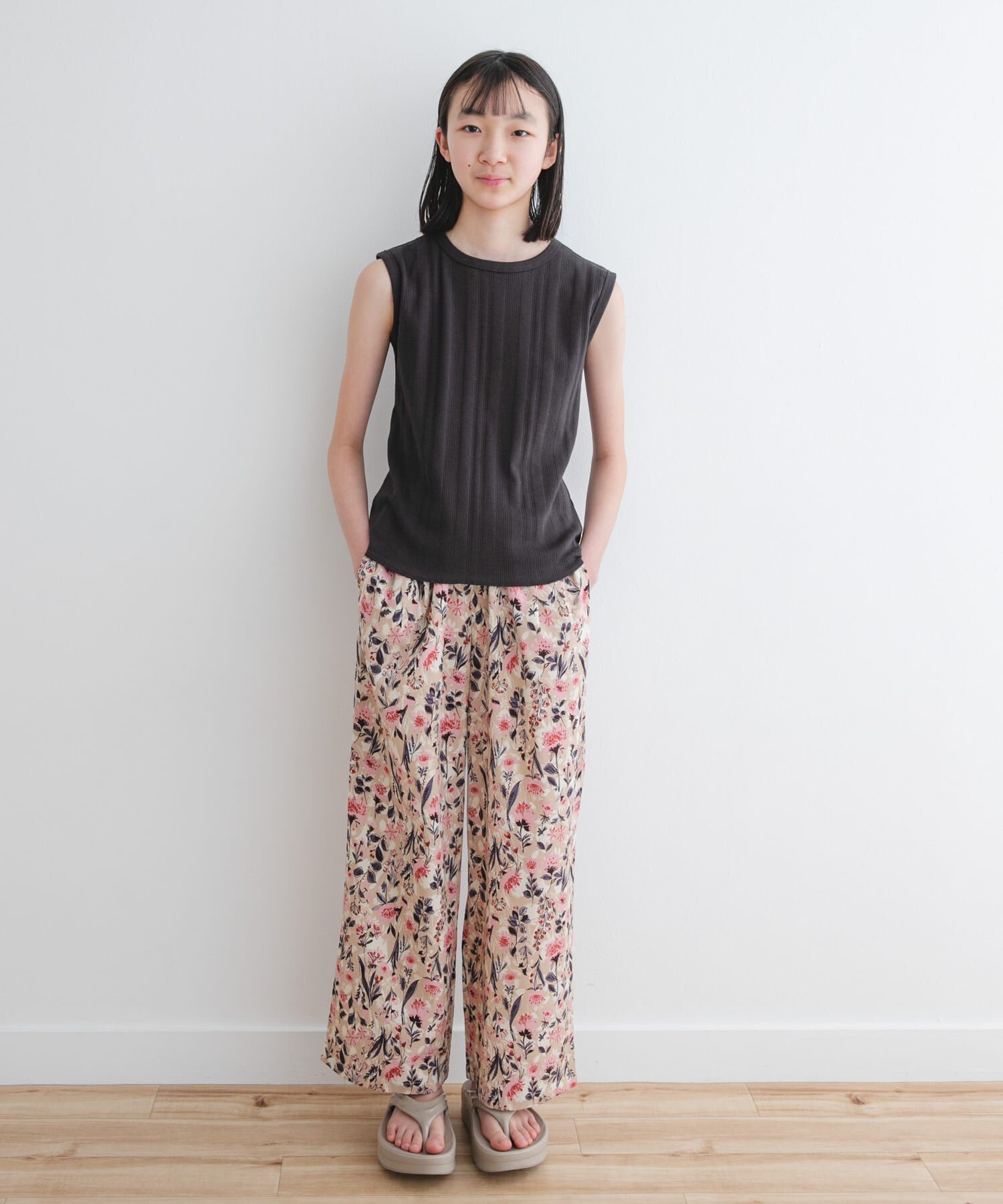 URBAN RESEARCH DOORS「『WEB/一部店舗限定サイズ』ノースリーブランダムリブカットソー(KIDS)」|その他|