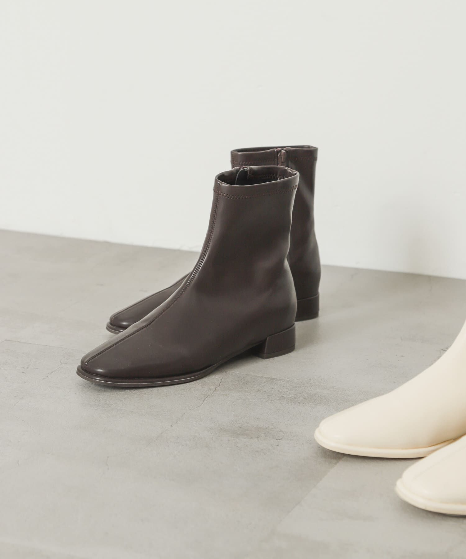 SENSE OF PLACE by URBAN RESEARCH「『4ｻｲｽﾞ展開』『晴雨兼用』ｽｸｴｱﾄｳｾﾝﾀｰｼｰﾑｽﾄﾚｯﾁﾛ」|ショートブーツ|