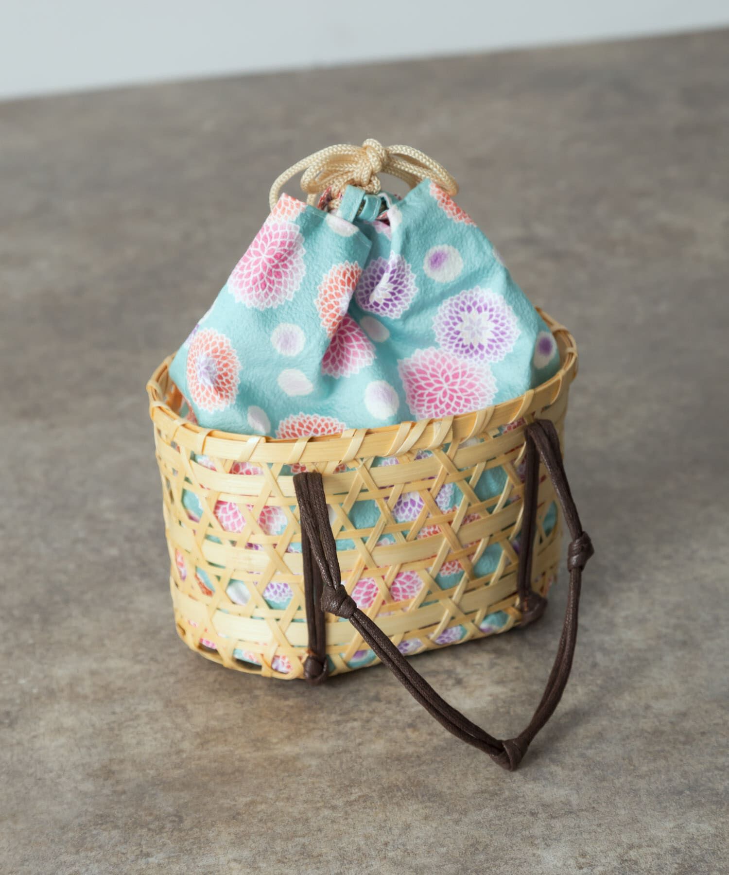 SENSE OF PLACE by URBAN RESEARCH「カゴキンチャクバッグA」|かごバッグ|ベージュ