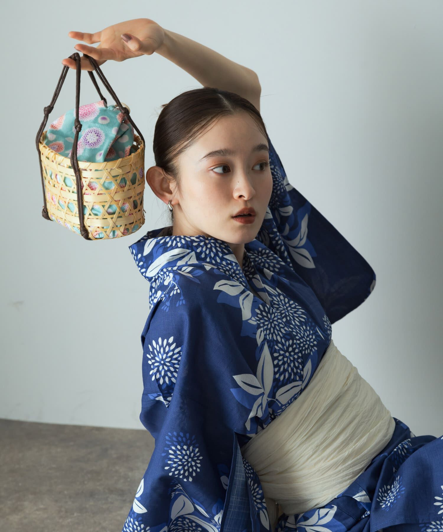 SENSE OF PLACE by URBAN RESEARCH「カゴキンチャクバッグA」|かごバッグ|