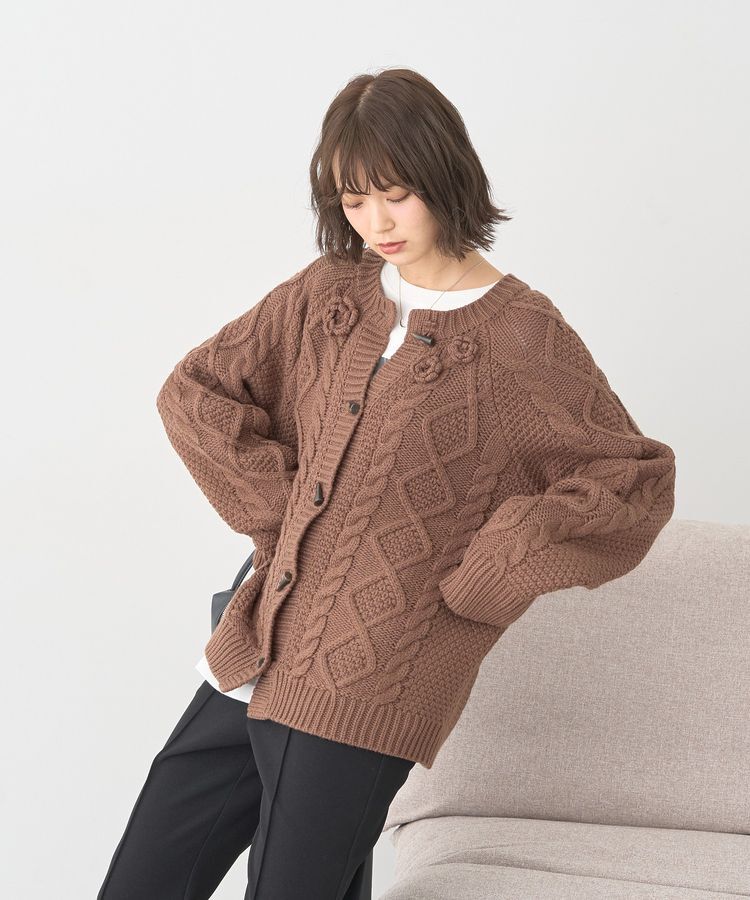 earth music&ecology「フラワーモチーフトグルボタンニットカーディガン」|カーディガン|