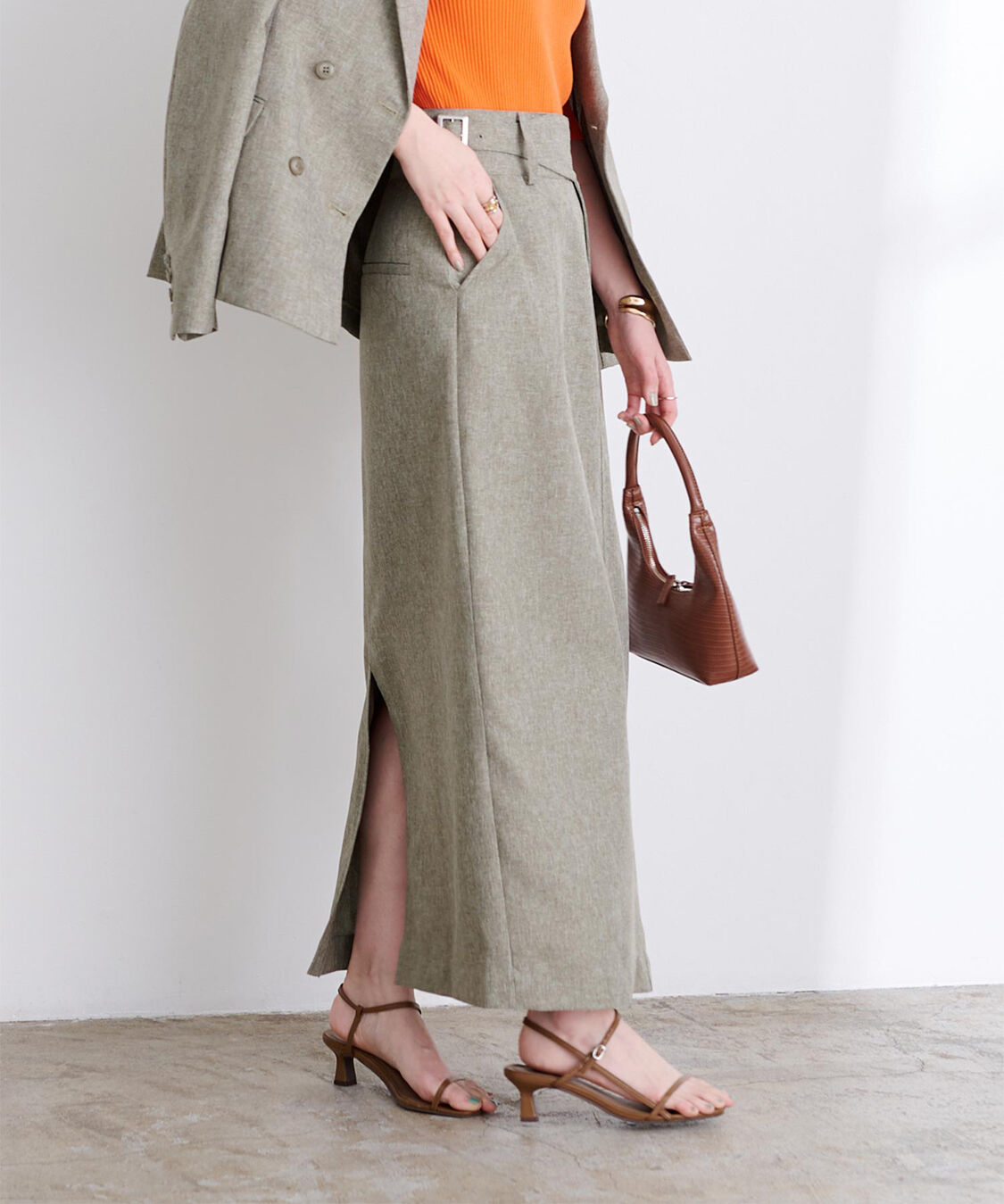 ur's「リネンライクサイドベルトデザインタイトスカート」|スカート|