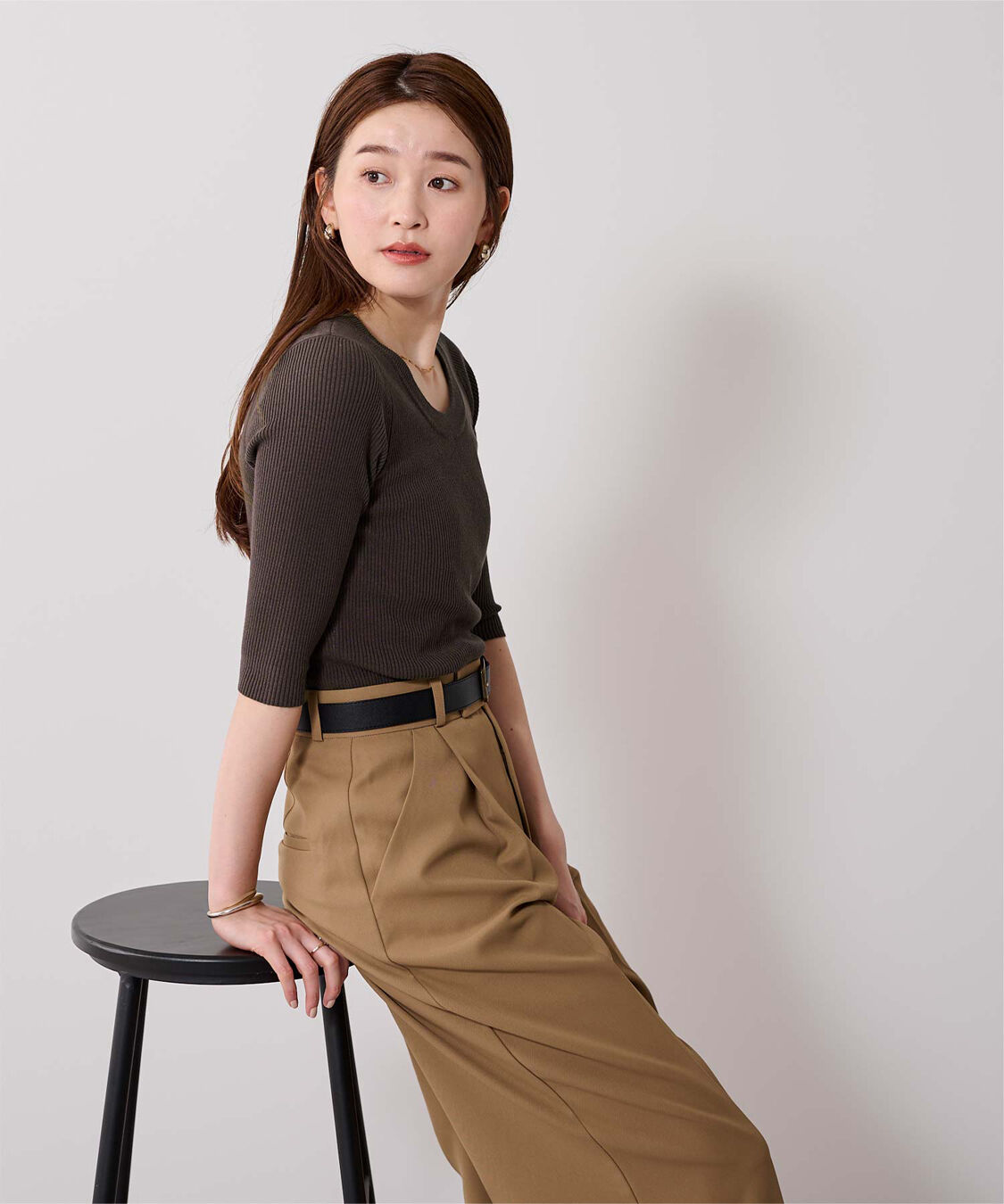 ur's「Uネックリブニット」|ニット・セーター|