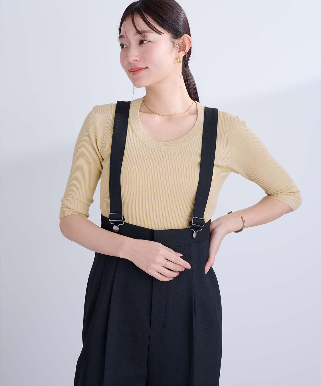 ur's「Uネックリブニット」|ニット・セーター|